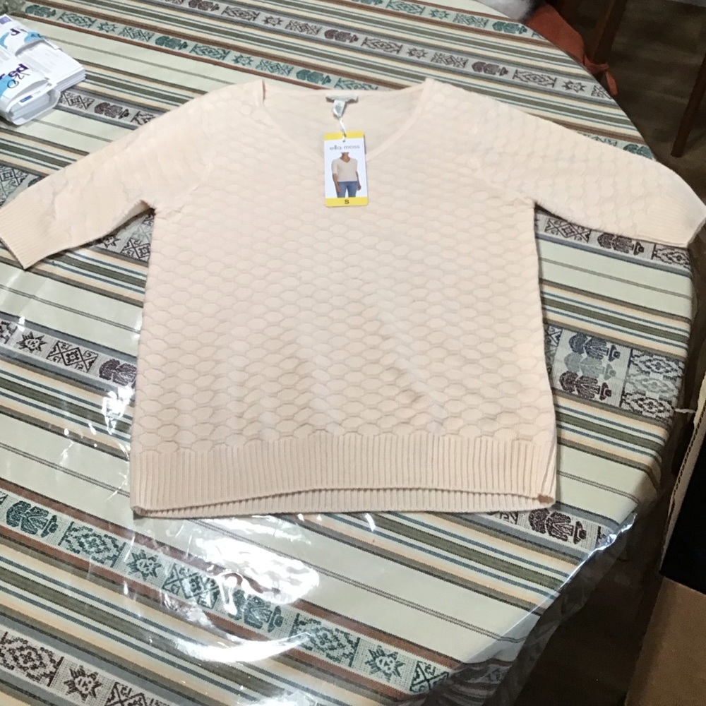 Ella Moss Cream V-Neck Sweater